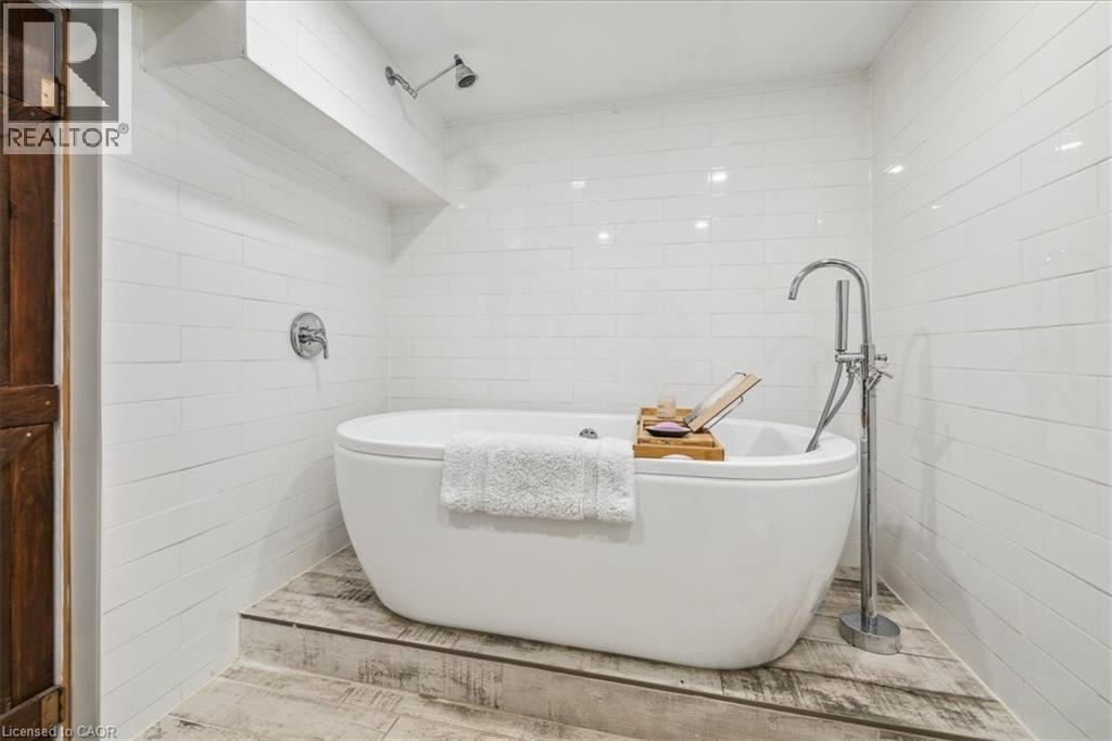 692 Catalina Crescent, Burlington, Ontario  L7L 5B8 - Photo 25 - 40774844