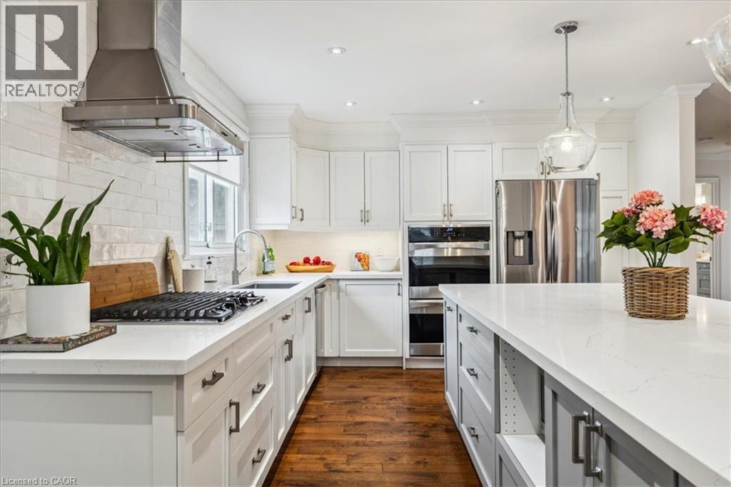 692 Catalina Crescent, Burlington, Ontario  L7L 5B8 - Photo 11 - 40774844