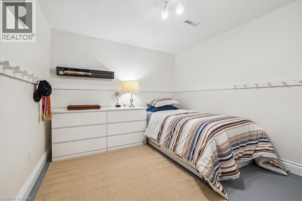 692 Catalina Crescent, Burlington, Ontario  L7L 5B8 - Photo 23 - 40774844