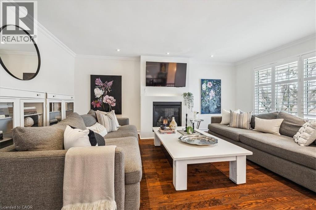 692 Catalina Crescent, Burlington, Ontario  L7L 5B8 - Photo 6 - 40774844