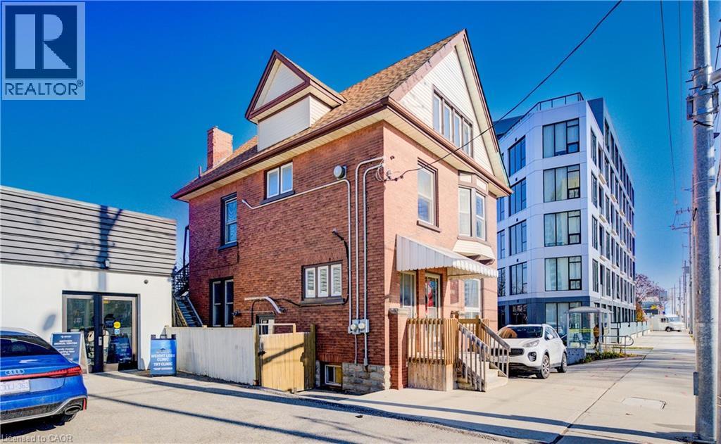 698 King Street W, Kitchener, Ontario  N2G 1E2 - Photo 22 - 40791675