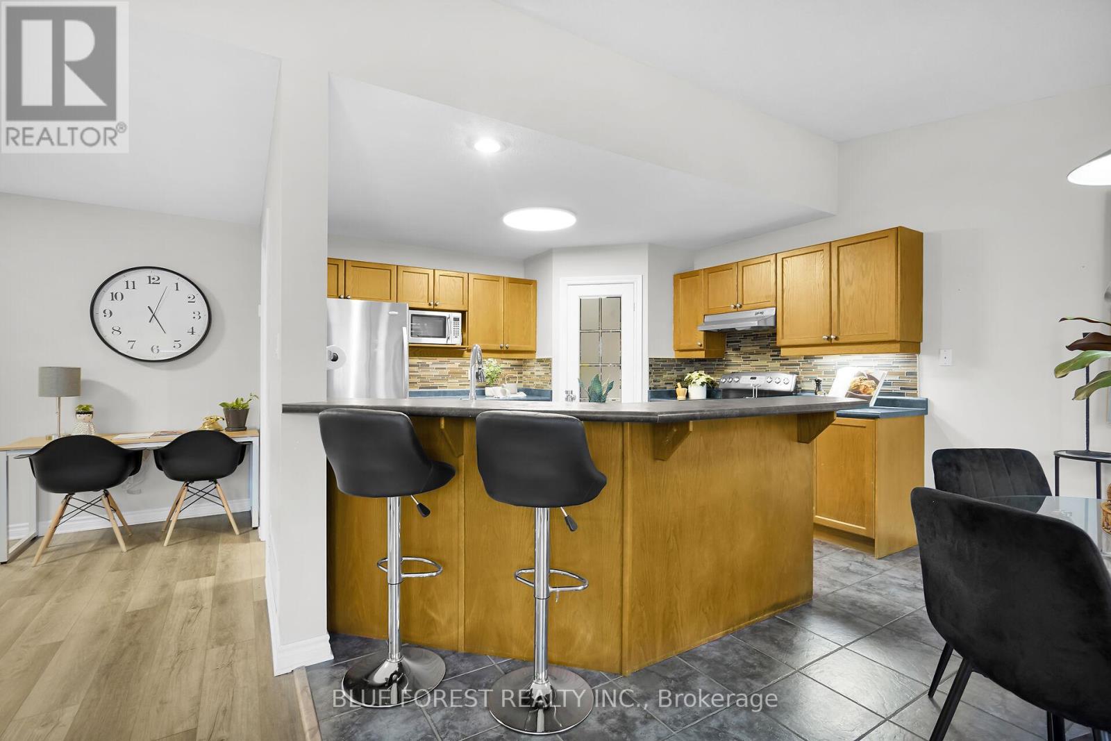 2408 Asima Drive, London South, Ontario  N6M 0B3 - Photo 14 - X12597242