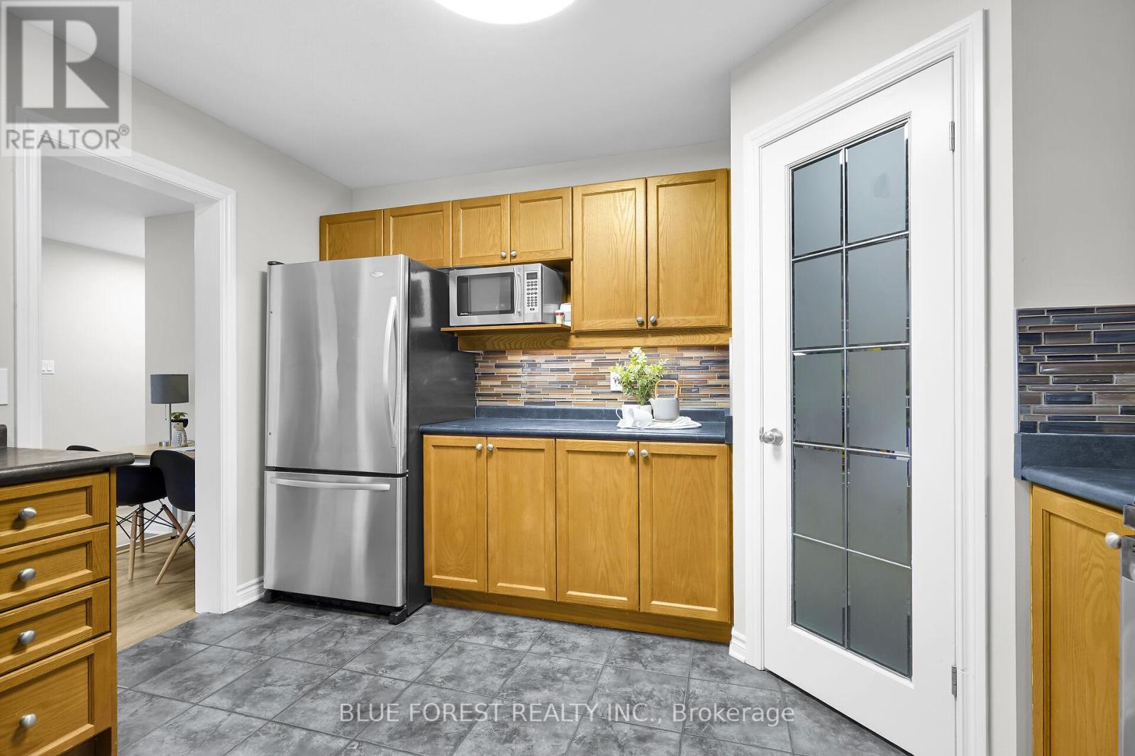 2408 Asima Drive, London South, Ontario  N6M 0B3 - Photo 15 - X12597242