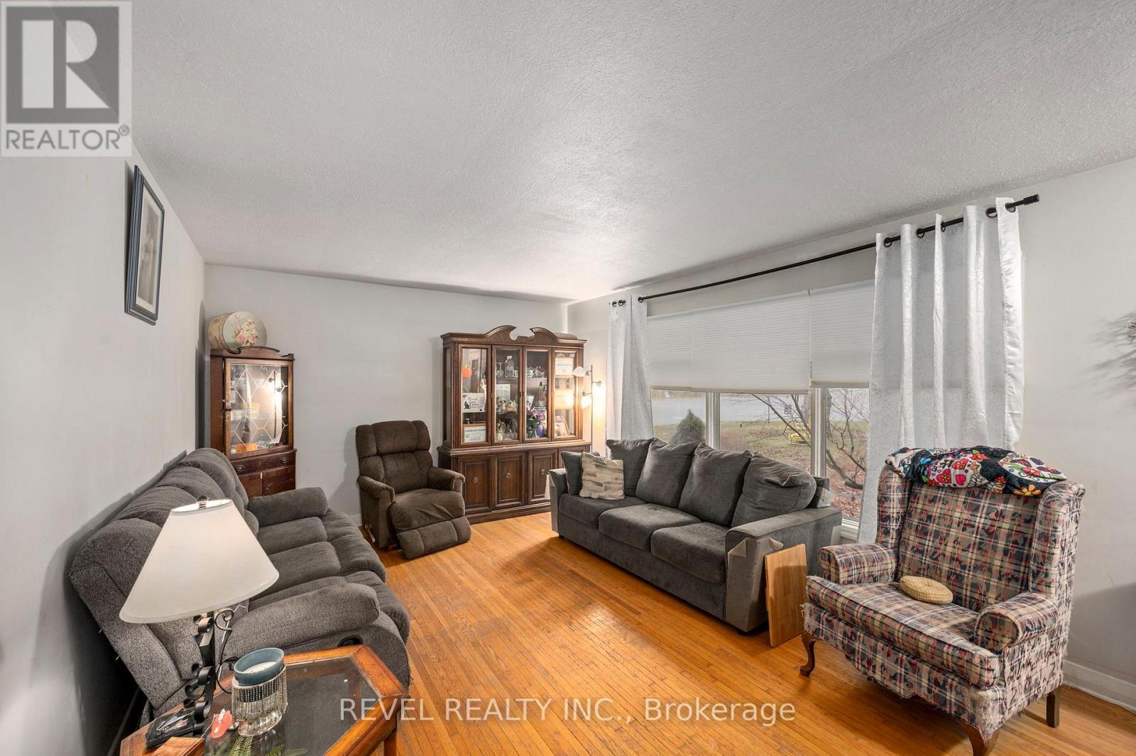 629 Victoria Street, Strathroy-Caradoc, Ontario  N7G 3C3 - Photo 15 - X12597284