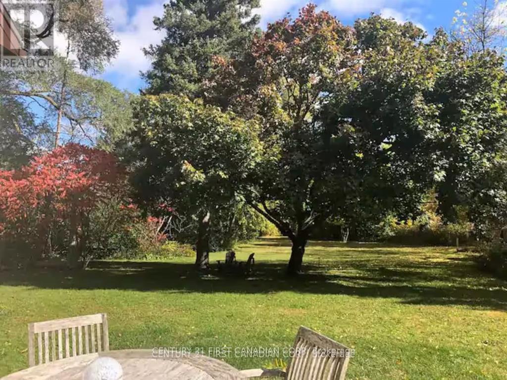 705 Conservation Drive, Waterloo, Ontario  N2J 3Z4 - Photo 27 - X12597322