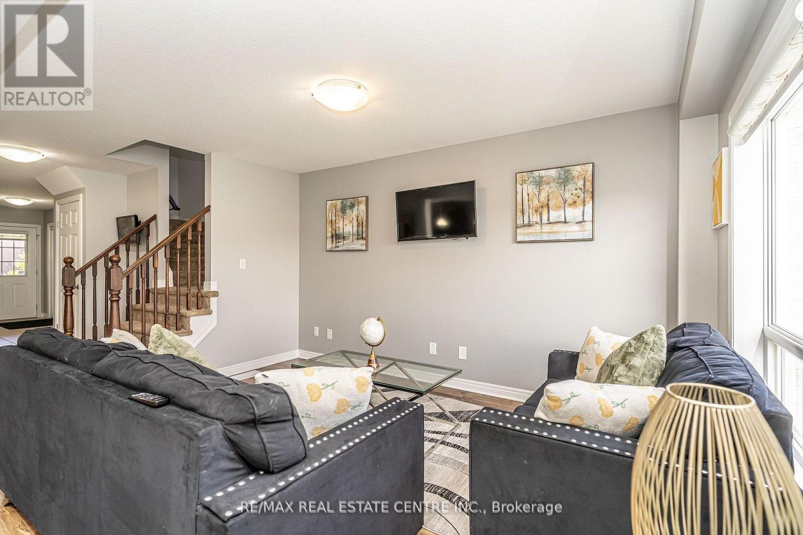 28 Newstead Road, Brant, Ontario  N3L 0G3 - Photo 10 - X12597092