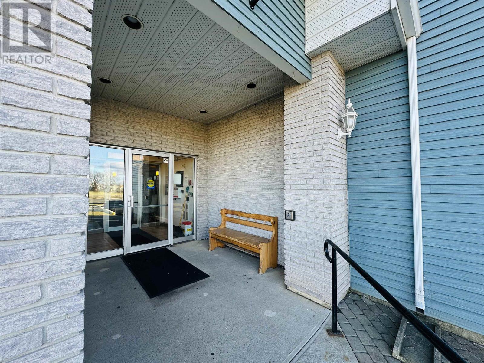 105 800 Gordon St, Thunder Bay, Ontario  P7E 6N8 - Photo 2 - TB253601