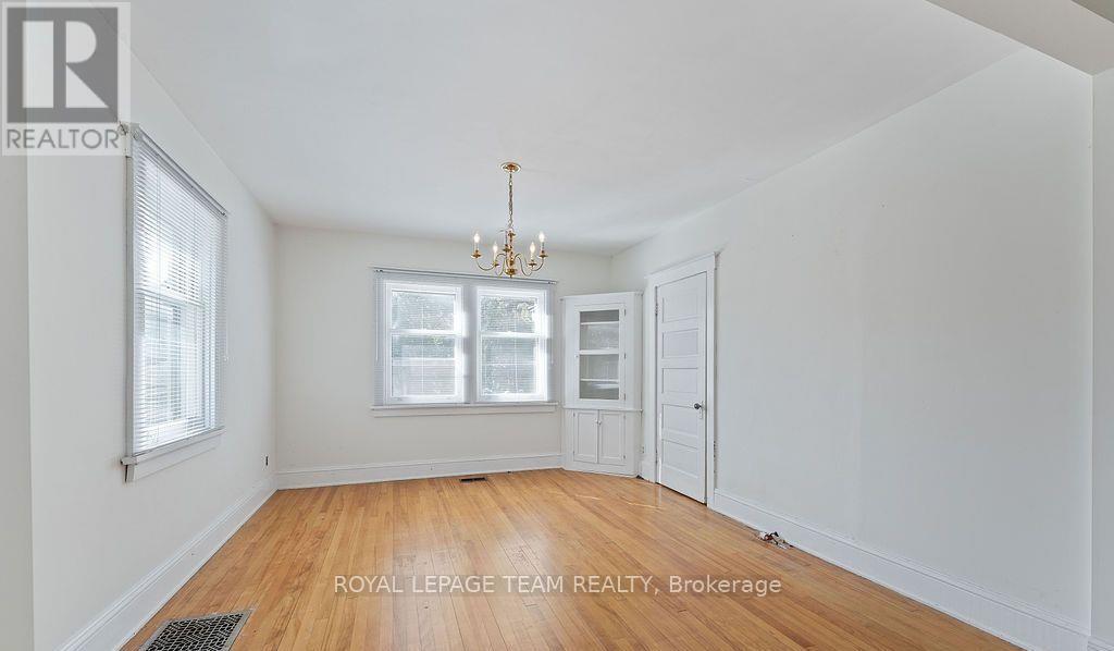 472 Edison Avenue, Ottawa, Ontario  K2A 1T9 - Photo 19 - X12597466