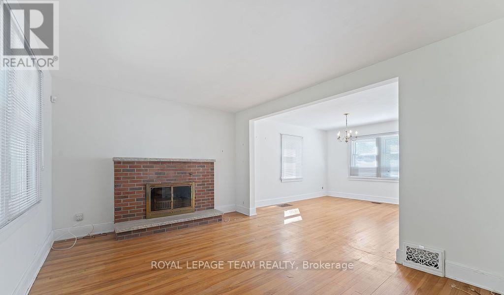 472 Edison Avenue, Ottawa, Ontario  K2A 1T9 - Photo 6 - X12597466