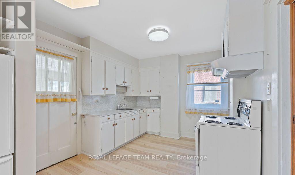 472 Edison Avenue, Ottawa, Ontario  K2A 1T9 - Photo 8 - X12597466