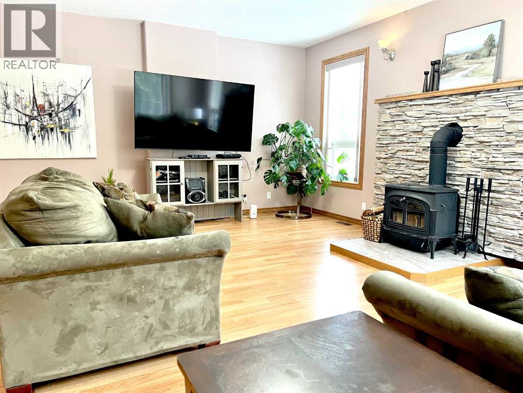 4228 8 Avenue, Edson, Alberta  T7E 1A8 - Photo 26 - A2273269