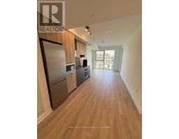 725 - 1037 THE QUEENSWAY