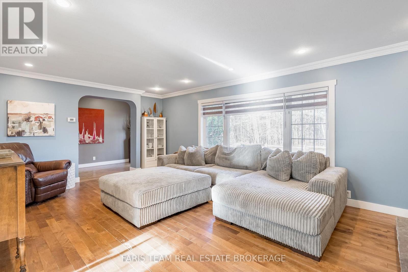 1074 Lafontaine Road, Penetanguishene, Ontario  L9M 1P9 - Photo 17 - S12565484