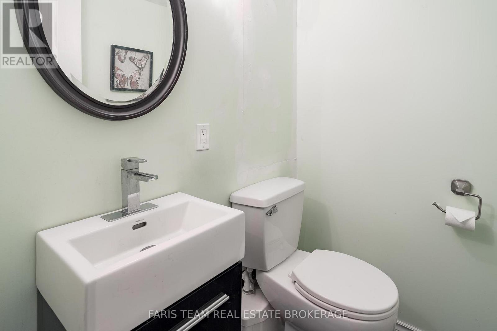 1074 Lafontaine Road, Penetanguishene, Ontario  L9M 1P9 - Photo 36 - S12565484