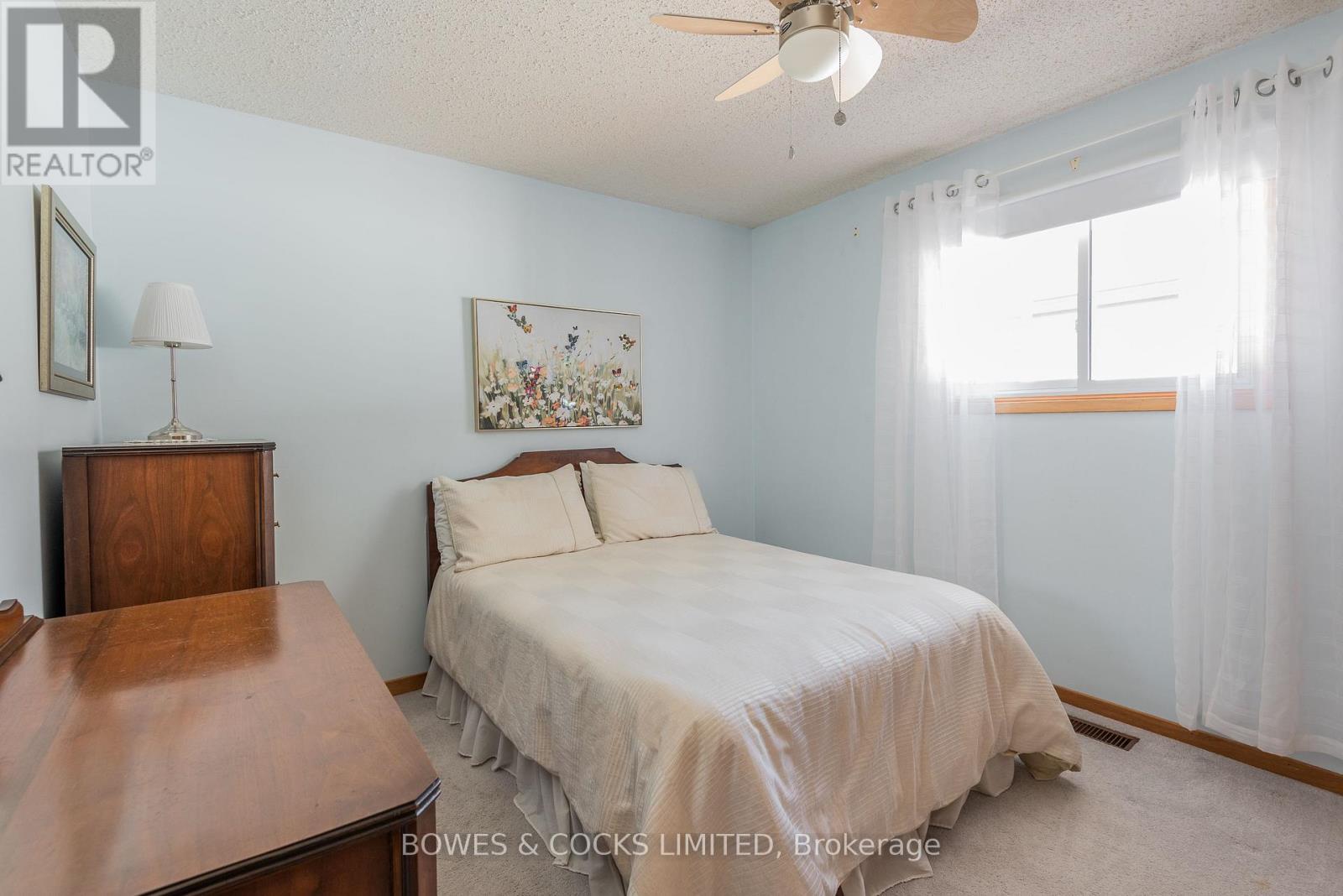 274 Sherin Avenue, Peterborough, Ontario  K9J 1B6 - Photo 14 - X12442561