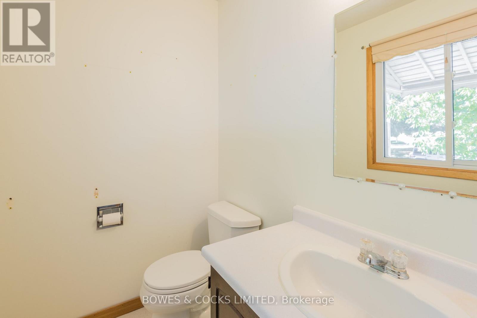 274 Sherin Avenue, Peterborough, Ontario  K9J 1B6 - Photo 13 - X12442561