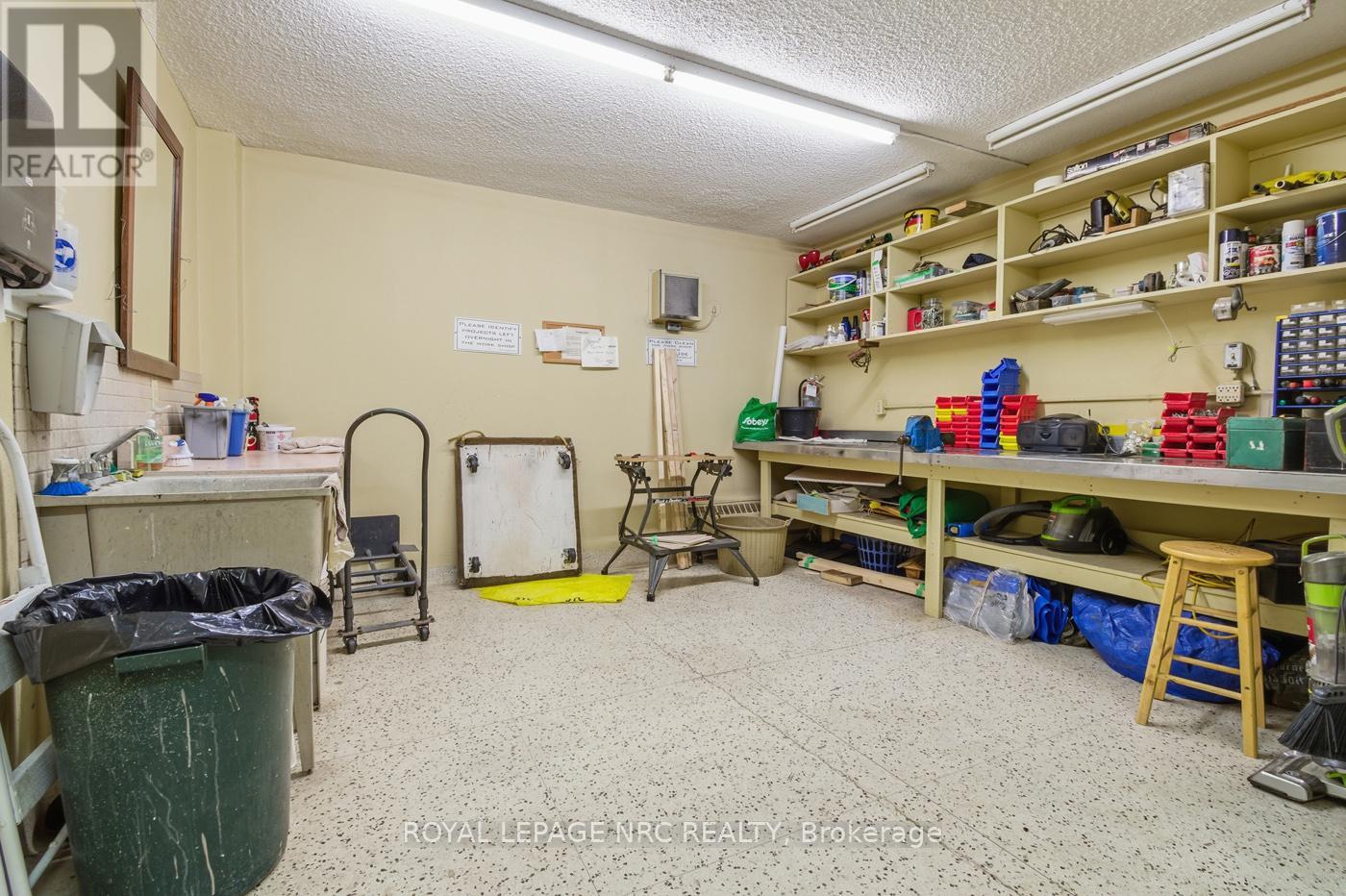 710 - 15 Towering Heights Boulevard, St. Catharines, Ontario  L2T 3G7 - Photo 6 - X12597368