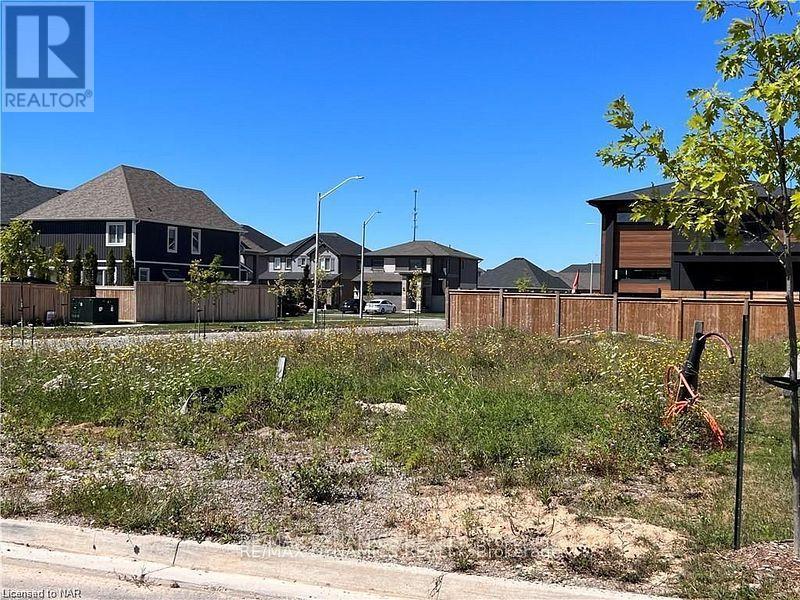 1 Damude Avenue, Thorold (Hurricane/merrittville), Ontario  L0S 1K0 - Photo 4 - X12597476