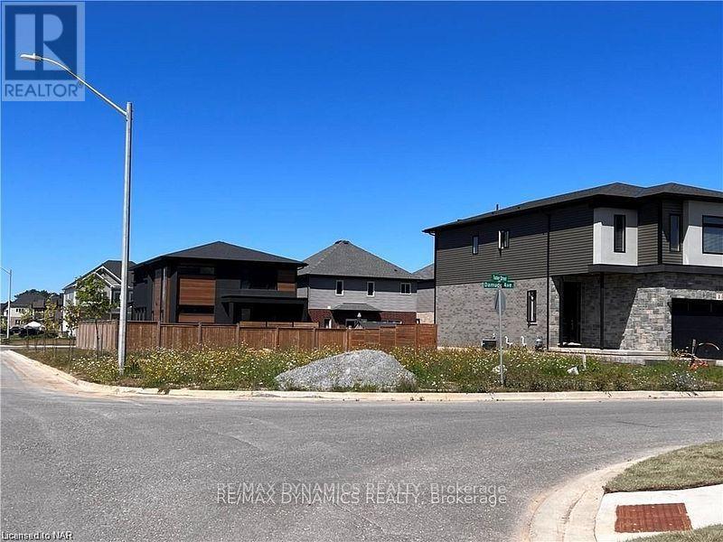 1 Damude Avenue, Thorold (Hurricane/merrittville), Ontario  L0S 1K0 - Photo 5 - X12597476