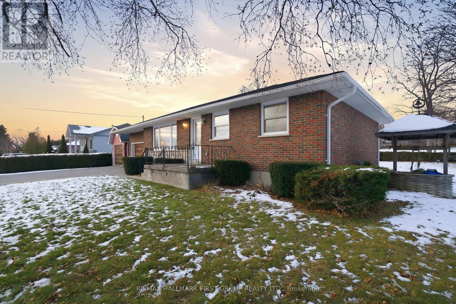 32 Jones Avenue, Clarington, Ontario L0A 1J0 - Photo 22 - E12597252