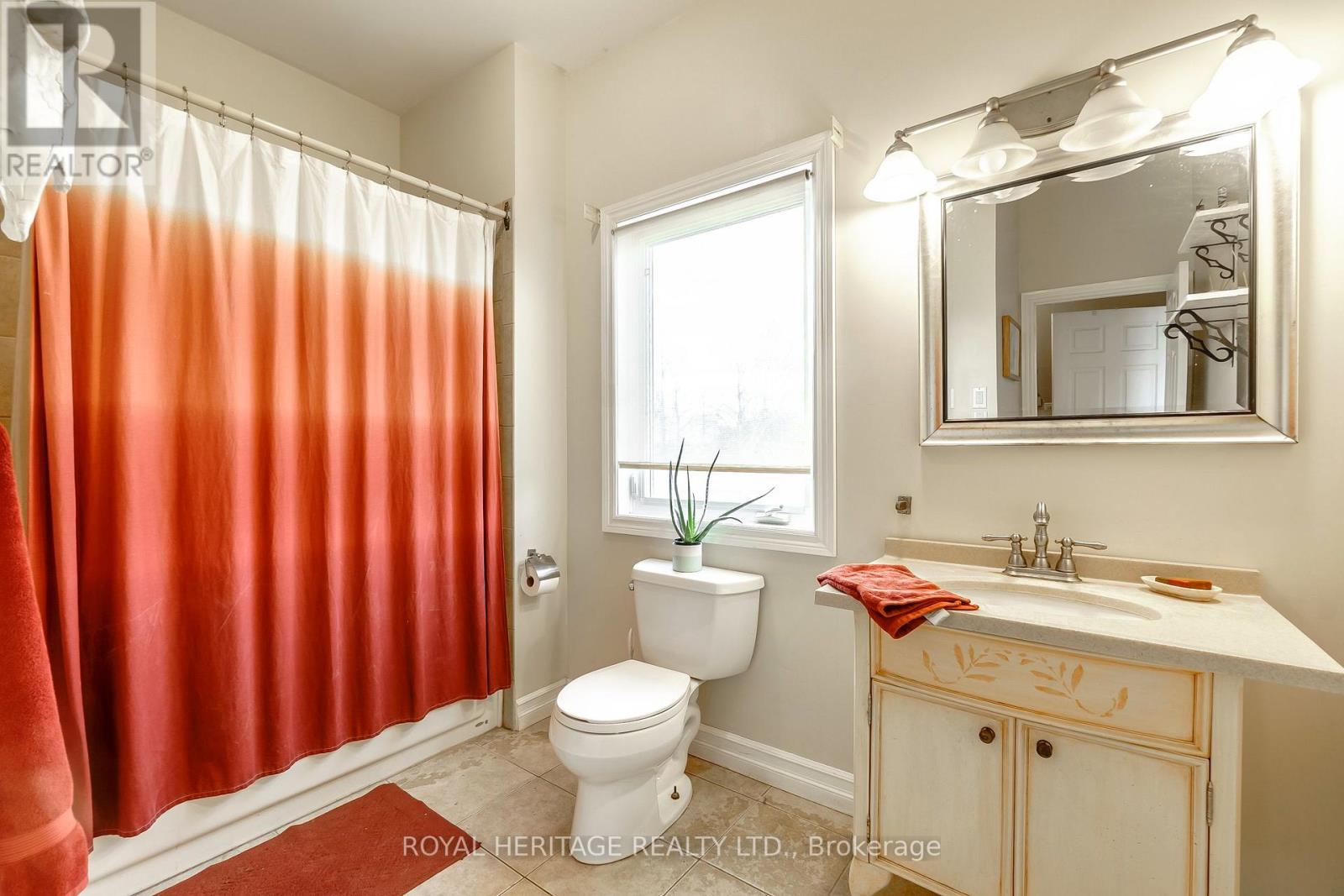 2435 Elm Tree Road, Kawartha Lakes (Fenelon), Ontario  K0M 1E0 - Photo 16 - X12597342