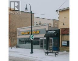 28 BECKWITH STREET N, Smiths Falls, Ontario