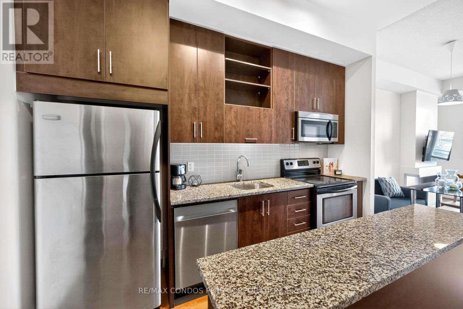 N507 - 116 George Street, Toronto (Moss Park), Ontario  M5A 3S9 - Photo 11 - C12597244