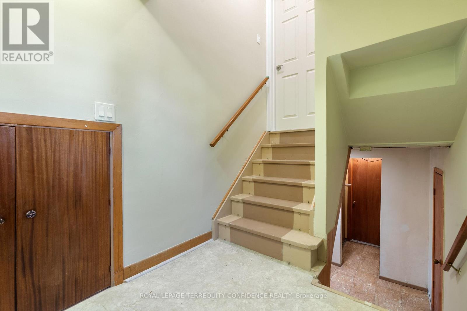 377 Horsham Avenue, Toronto, Ontario  M2R 1H1 - Photo 18 - C12597256