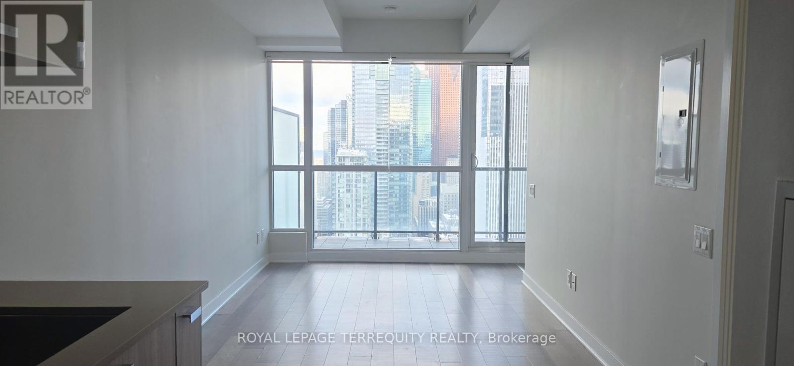 3609 - 290 Adelaide Street W, Toronto, Ontario M5V 0P3 - Photo 3 - C12597338