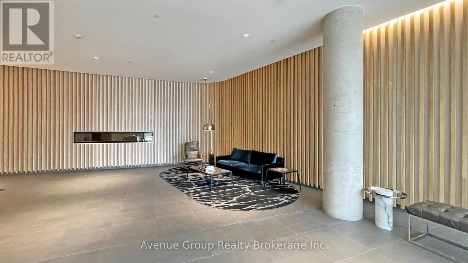 305 - 120 Varna Drive, Toronto, Ontario  M6A 2M1 - Photo 7 - C12597374