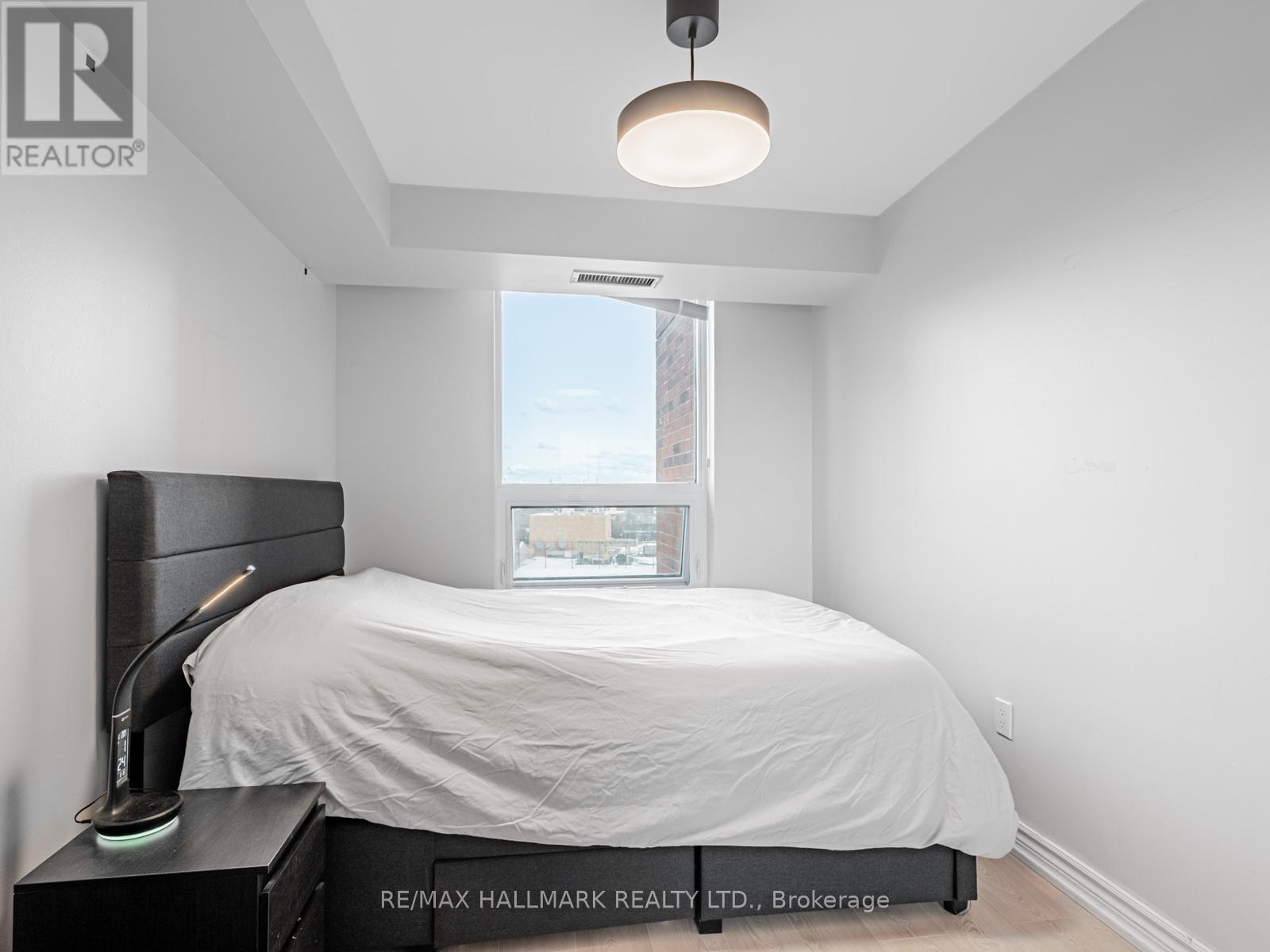 902 - 77 Maitland Place, Toronto, Ontario  M4Y 2V6 - Photo 17 - C12597380