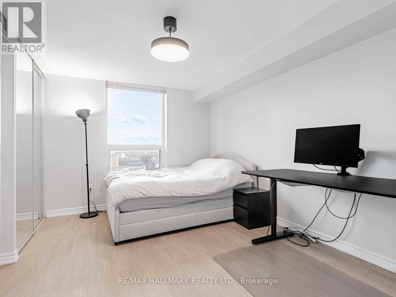 902 - 77 Maitland Place, Toronto, Ontario  M4Y 2V6 - Photo 21 - C12597380