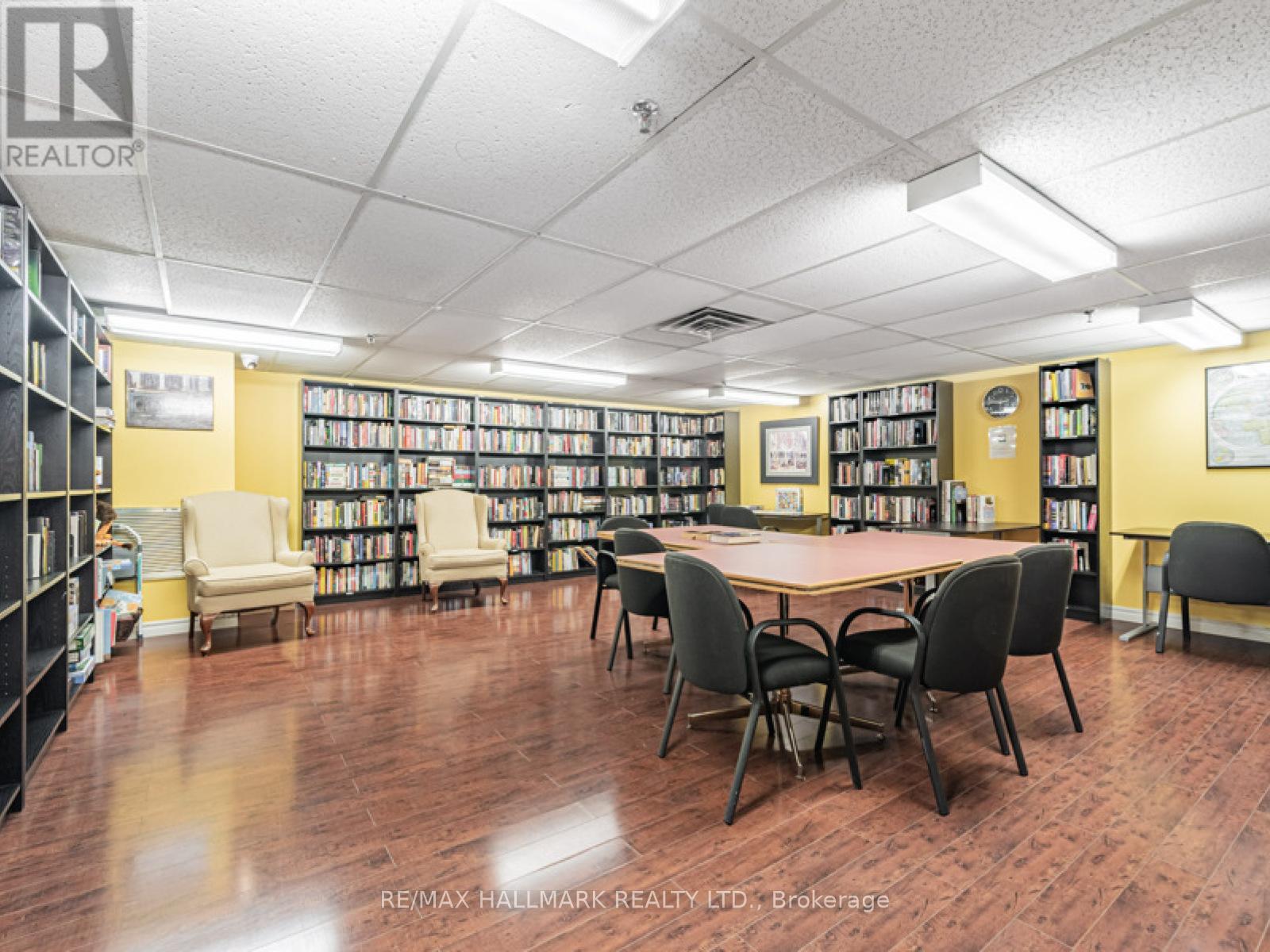 902 - 77 Maitland Place, Toronto, Ontario  M4Y 2V6 - Photo 28 - C12597380