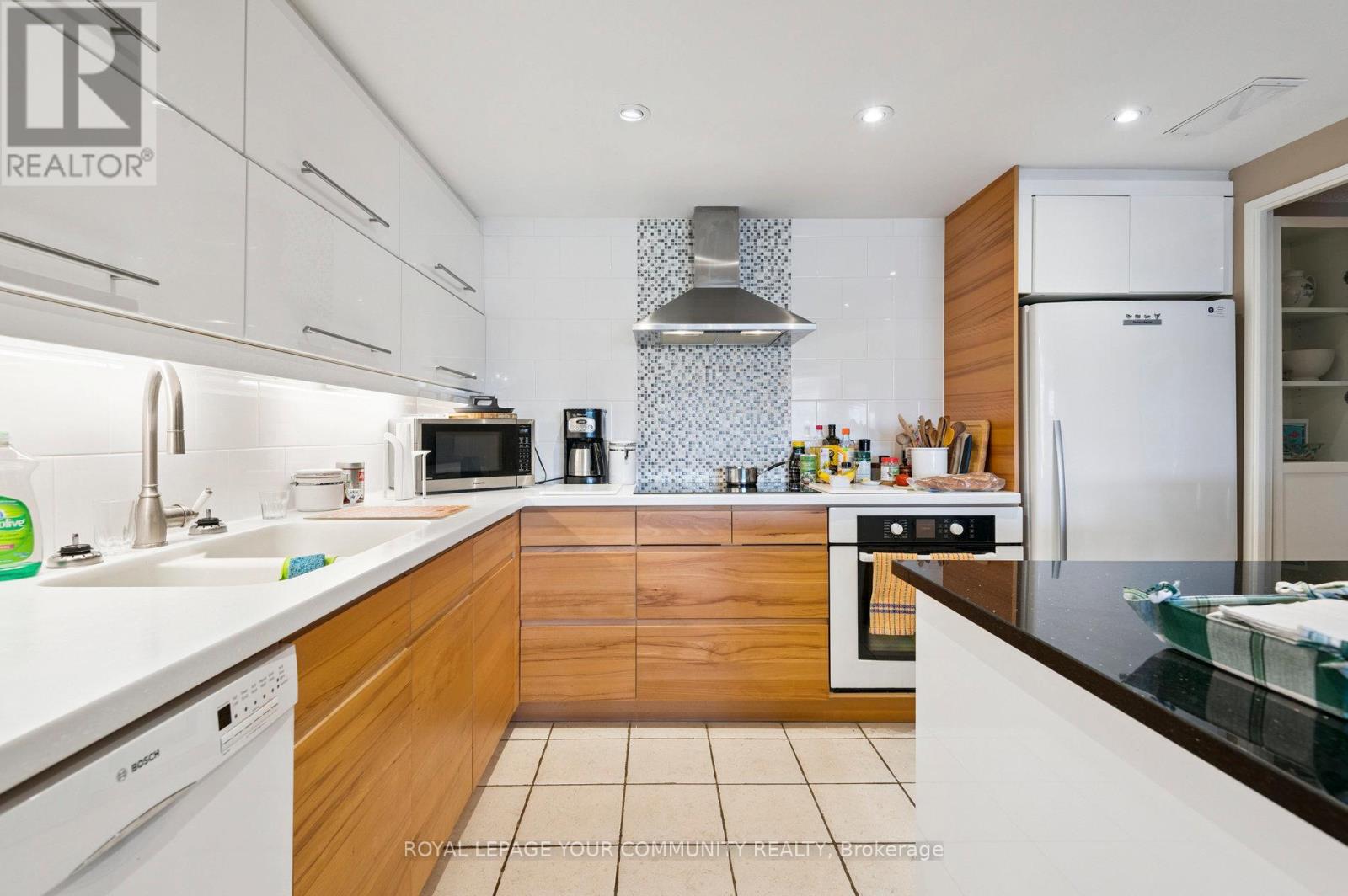 603 - 135 George Street S, Toronto, Ontario  M5A 4E8 - Photo 9 - C12597454