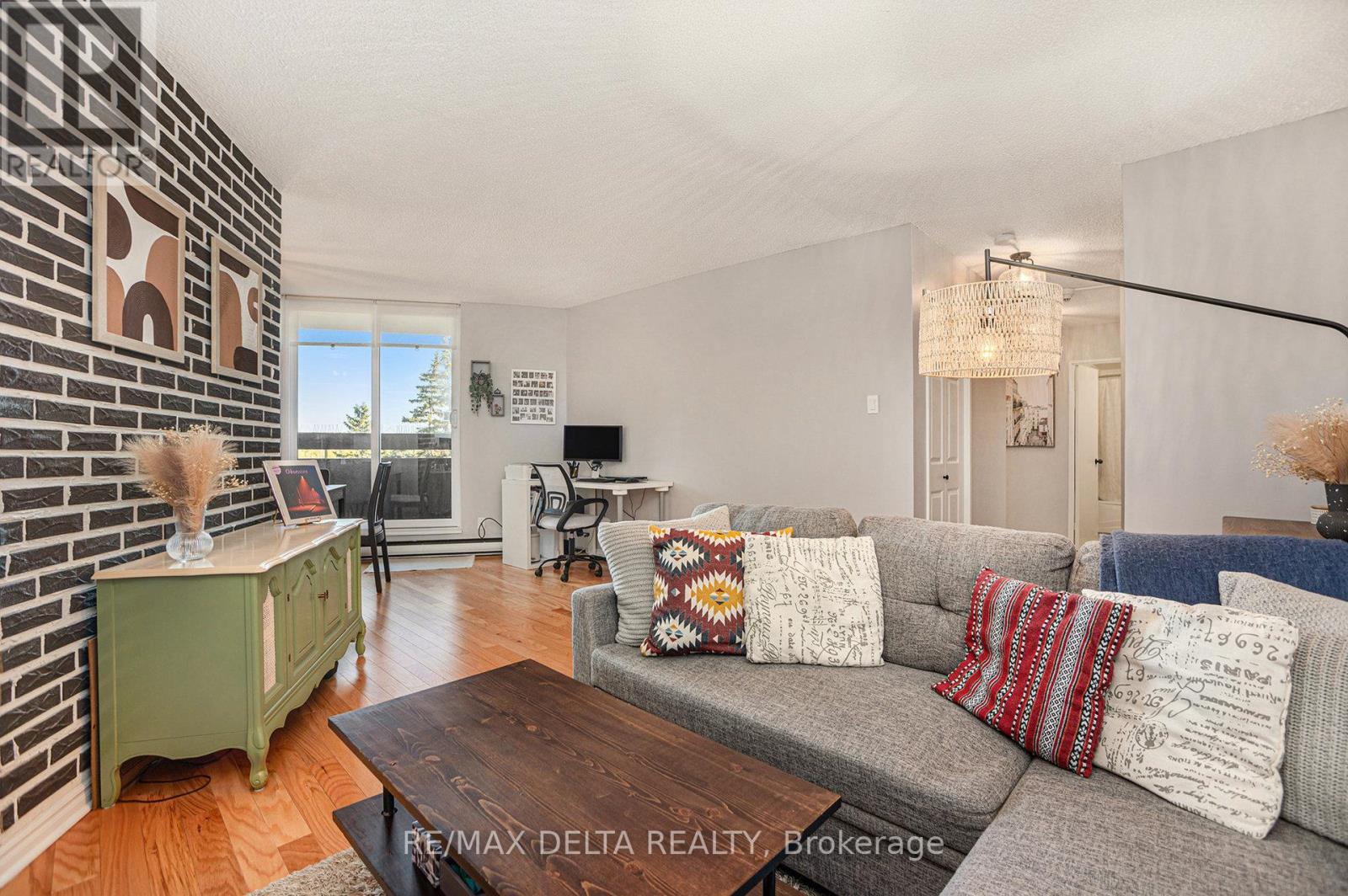 513 - 2020 Jasmine Crescent, Ottawa, Ontario  K1J 8K5 - Photo 12 - X12596606