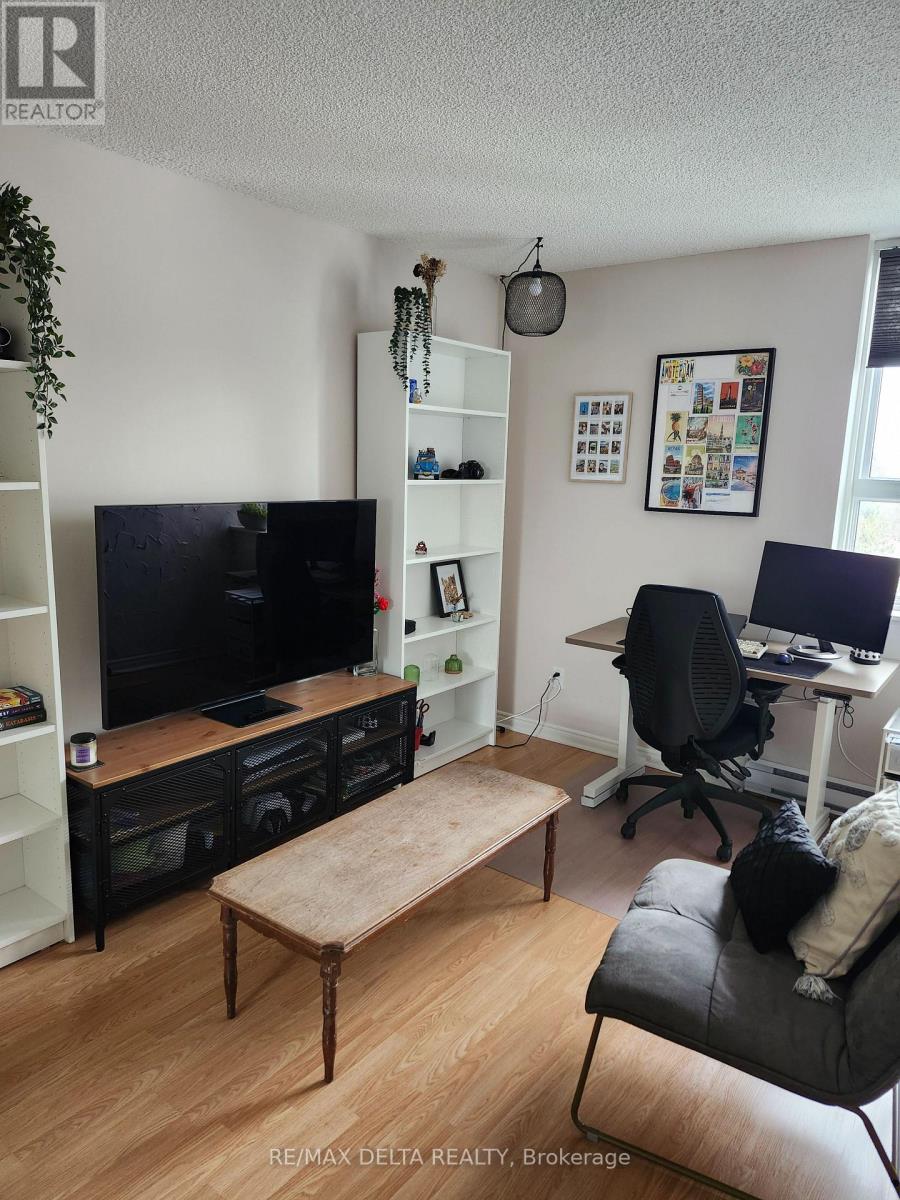 513 - 2020 Jasmine Crescent, Ottawa, Ontario  K1J 8K5 - Photo 17 - X12596606