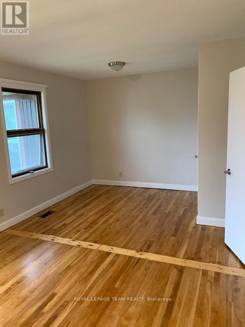 20 Brook Lane, Ottawa, Ontario  K2G 1S2 - Photo 11 - X12597204