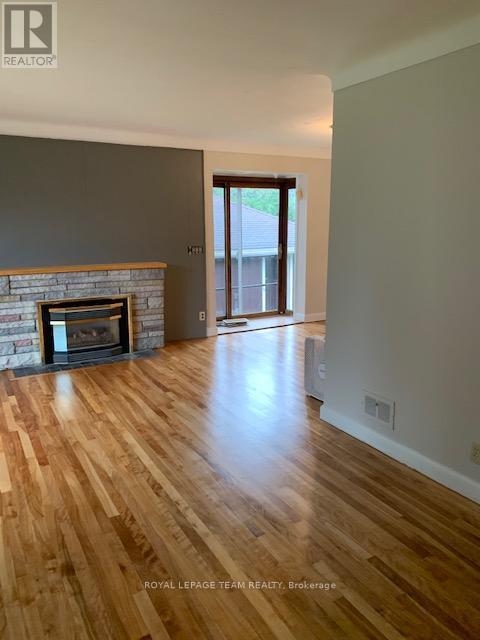 20 Brook Lane, Ottawa, Ontario  K2G 1S2 - Photo 6 - X12597204