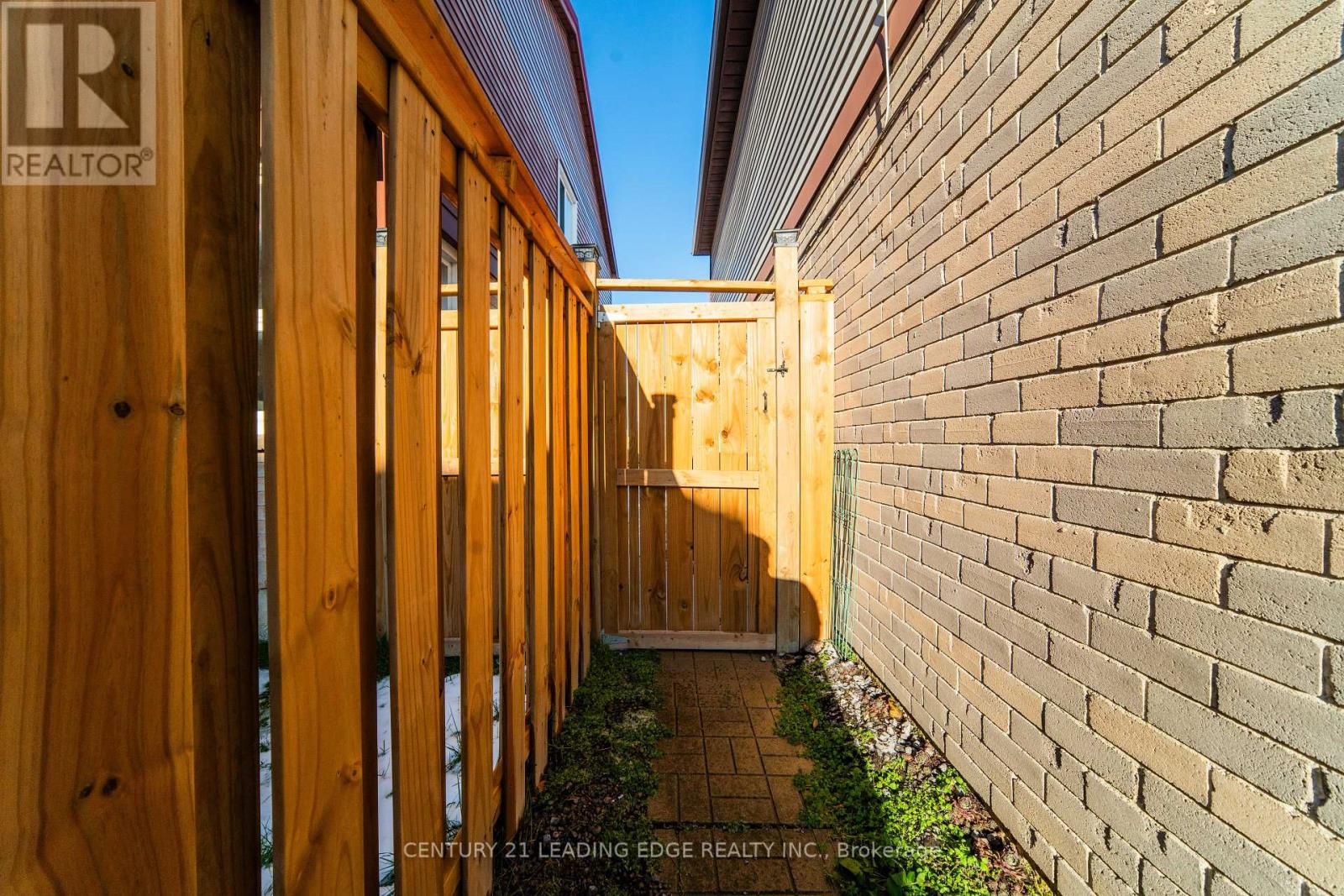 109 Plumrose Pathway, Toronto, Ontario  M1B 4B6 - Photo 40 - E12597228