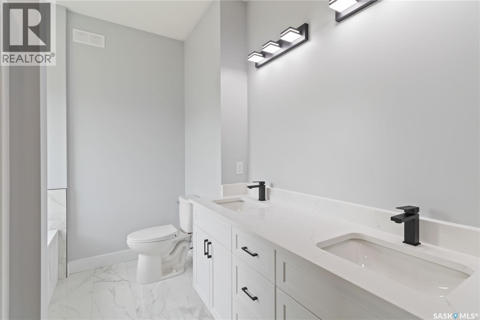 208 2nd Street S, Waldheim, Saskatchewan  S0K 4R0 - Photo 17 - SK025146