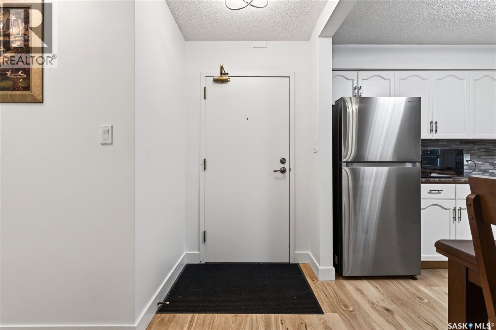 131 960 Assiniboine Avenue, Regina, Saskatchewan  S4V 2P8 - Photo 5 - SK025130