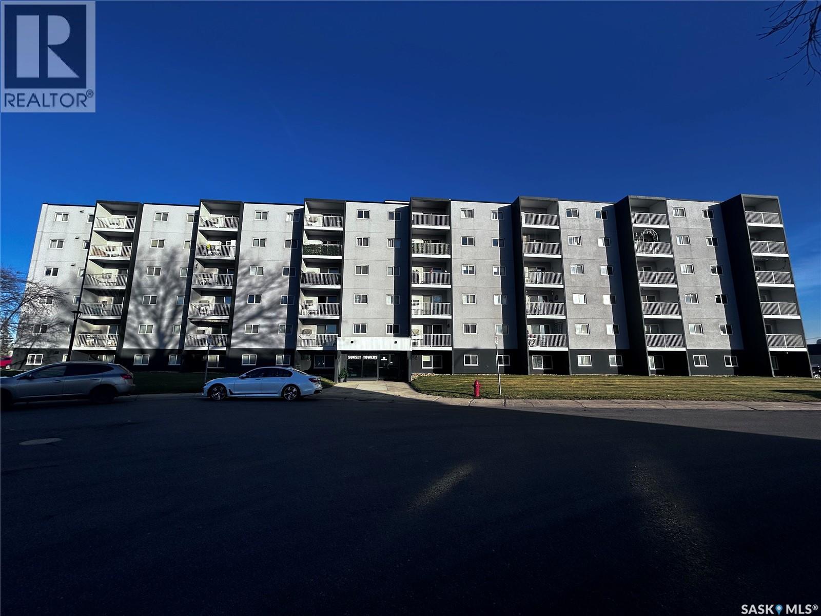 610 20 Kleisinger Crescent, Regina, Saskatchewan  S4R 7M3 - Photo 3 - SK025101