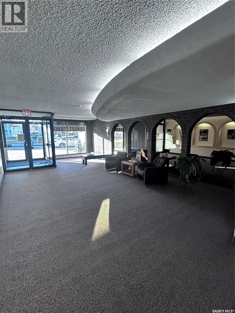 610 20 Kleisinger Crescent, Regina, Saskatchewan  S4R 7M3 - Photo 4 - SK025101