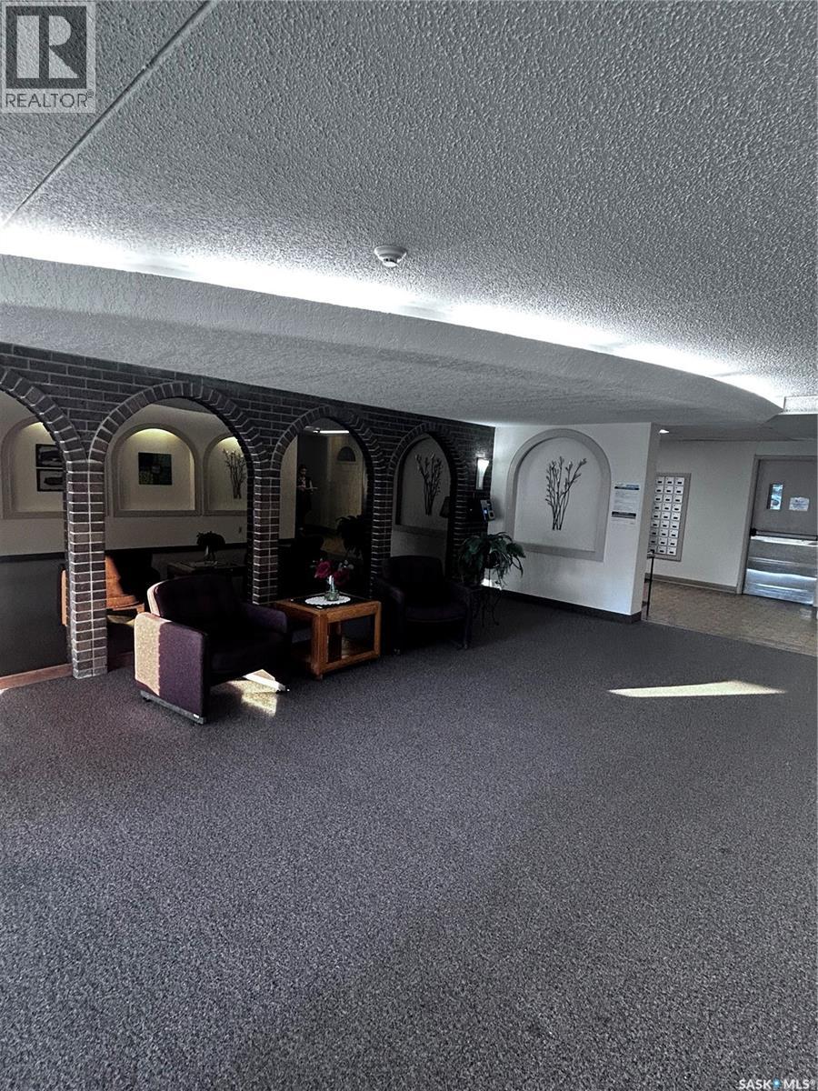 610 20 Kleisinger Crescent, Regina, Saskatchewan  S4R 7M3 - Photo 5 - SK025101