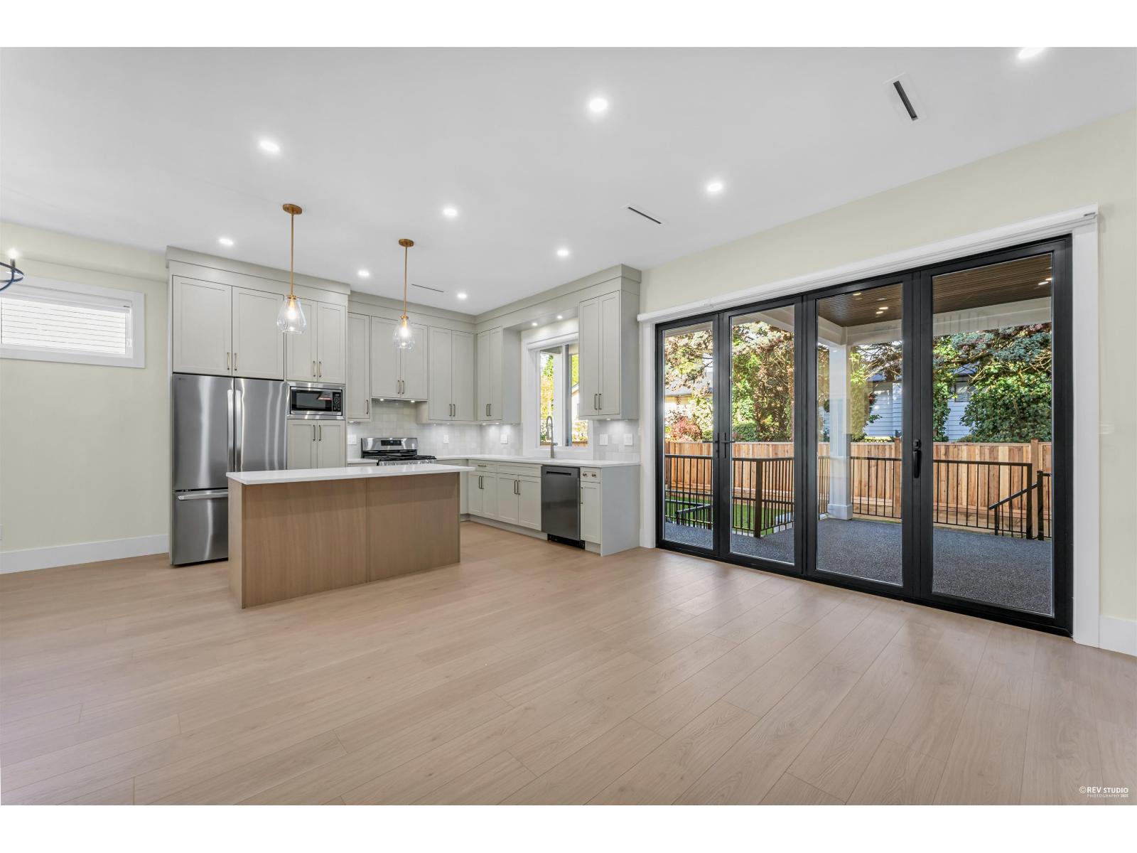 11739 80 Avenue, Delta, British Columbia  V4C 7T9 - Photo 8 - R3071428