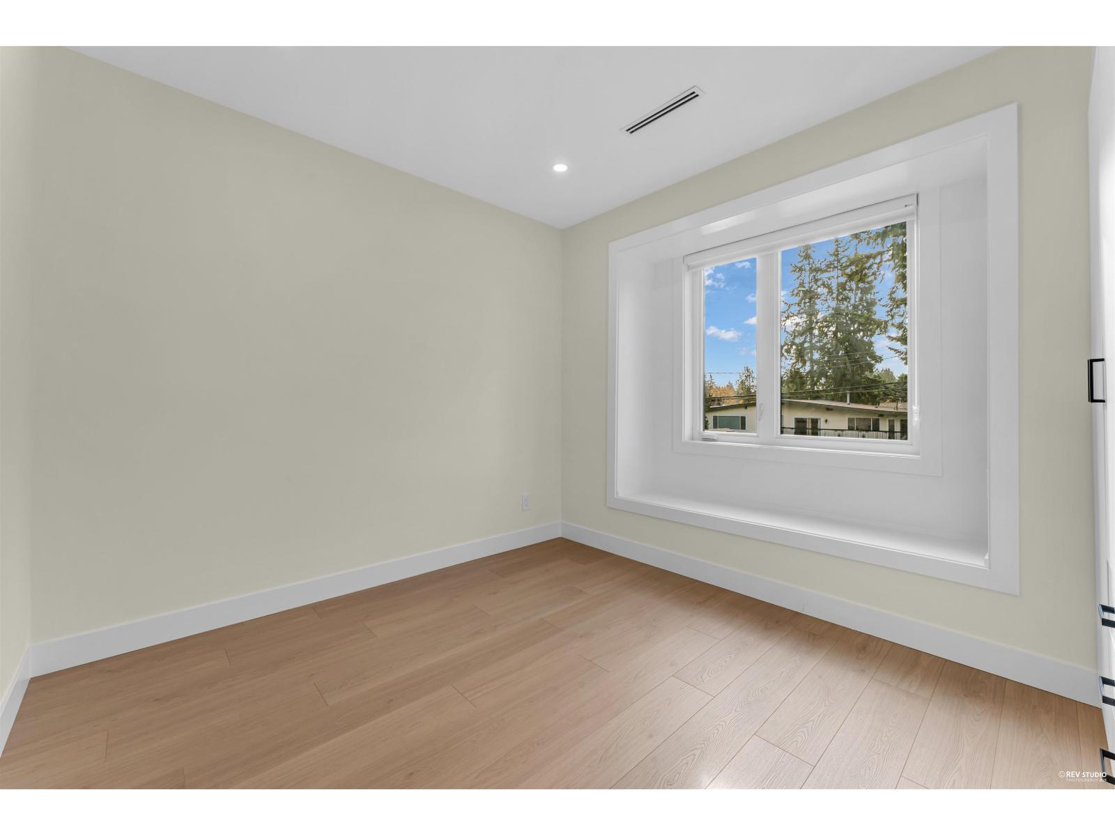 11739 80 Avenue, Delta, British Columbia  V4C 7T9 - Photo 13 - R3071428