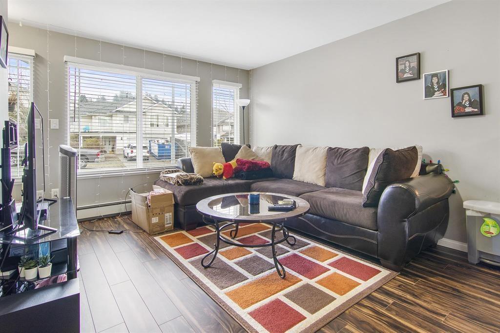 8025 D'herbomez Drive, Mission, British Columbia V2V 7B7 - Photo 7 - R3070604