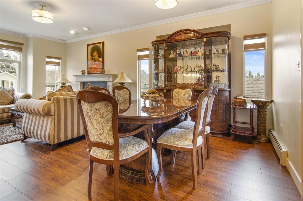 8025 D'herbomez Drive, Mission, British Columbia V2V 7B7 - Photo 8 - R3070604