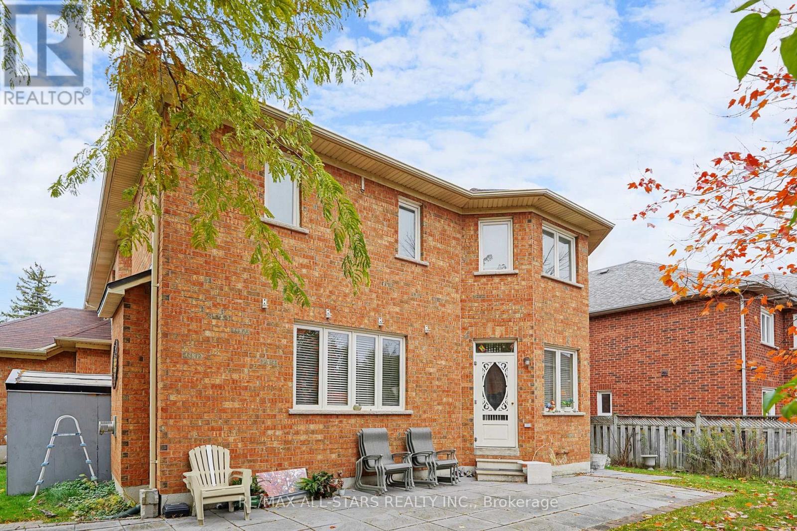 54 Bretton Circle, Markham, Ontario  L3S 3R1 - Photo 40 - N12586978