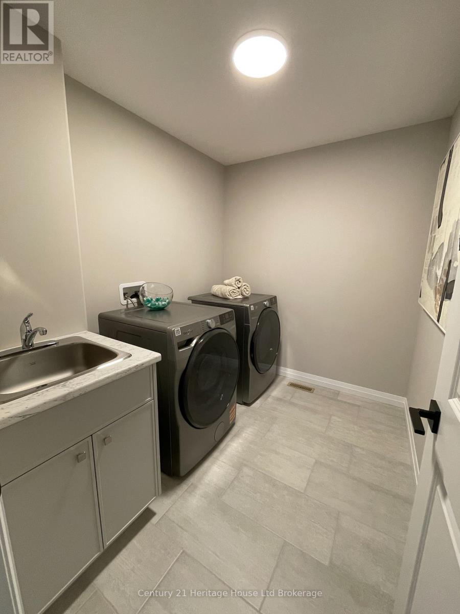 339 Anderson Street, South-West Oxford, Ontario  N4S 0G6 - Photo 8 - X12540130